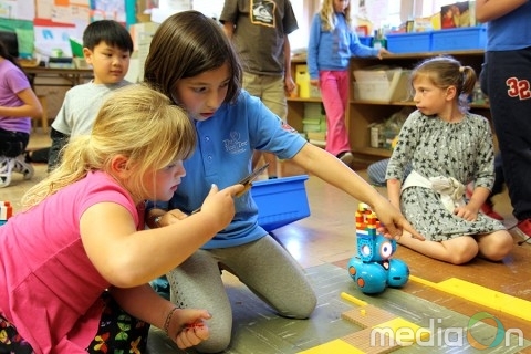 마르시스, 오조봇과 대시로 배우는 초등 실과 코딩 교과 과정 교육자료 배포