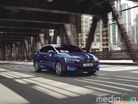 현대자동차, 2019 아반떼 출시