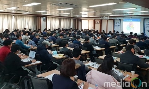 세미나허브, 2019년 태양광발전사업 수익극대화 및 수소경제로드맵과 연료전지 세미나 개최